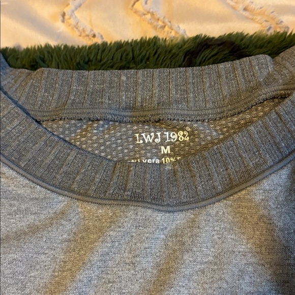 LWJ 1982 Top - Picture 3 of 8